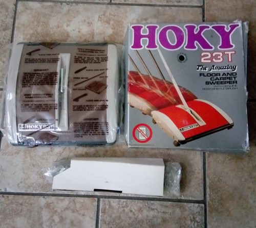 Vintage 1981 Hoky Rotorbrush 23T Push Floor & Carpet Sweeper
