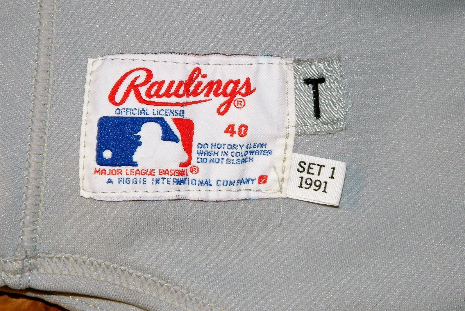 1991 Jose Lind (Set 1) Game Worn Pittsburgh Pirates Road Jersey #13 - Rawlings