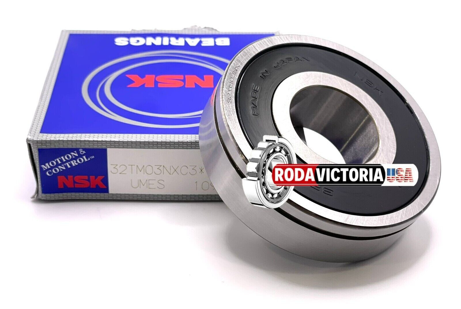 DTM　3Uラック2列 DTM環境が即完成！ガラス製の3Uラック「AIR RACK」で普段の机が