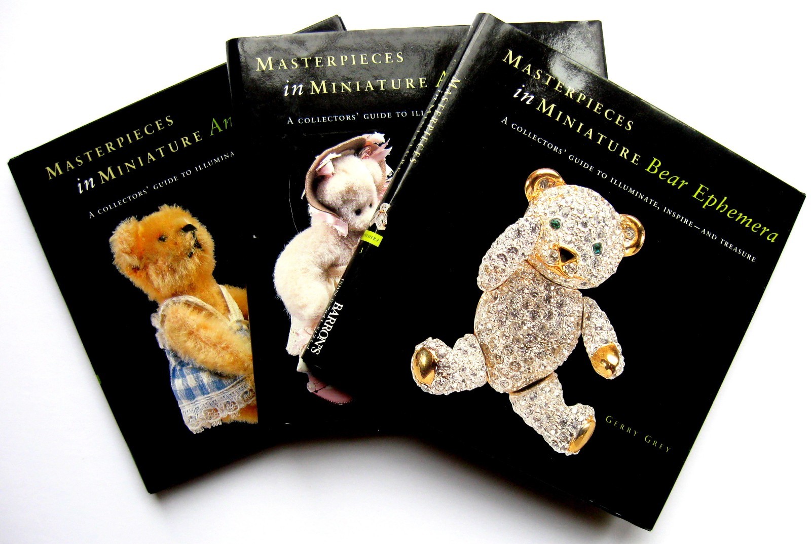 MASTERPIECES in MINIATURE TEDDY BEARS, 3 Collectors' Guides, - Gerry Grey