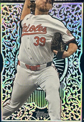 2025 Topps Series 2 Corbin Burnes Golden Mirror Image