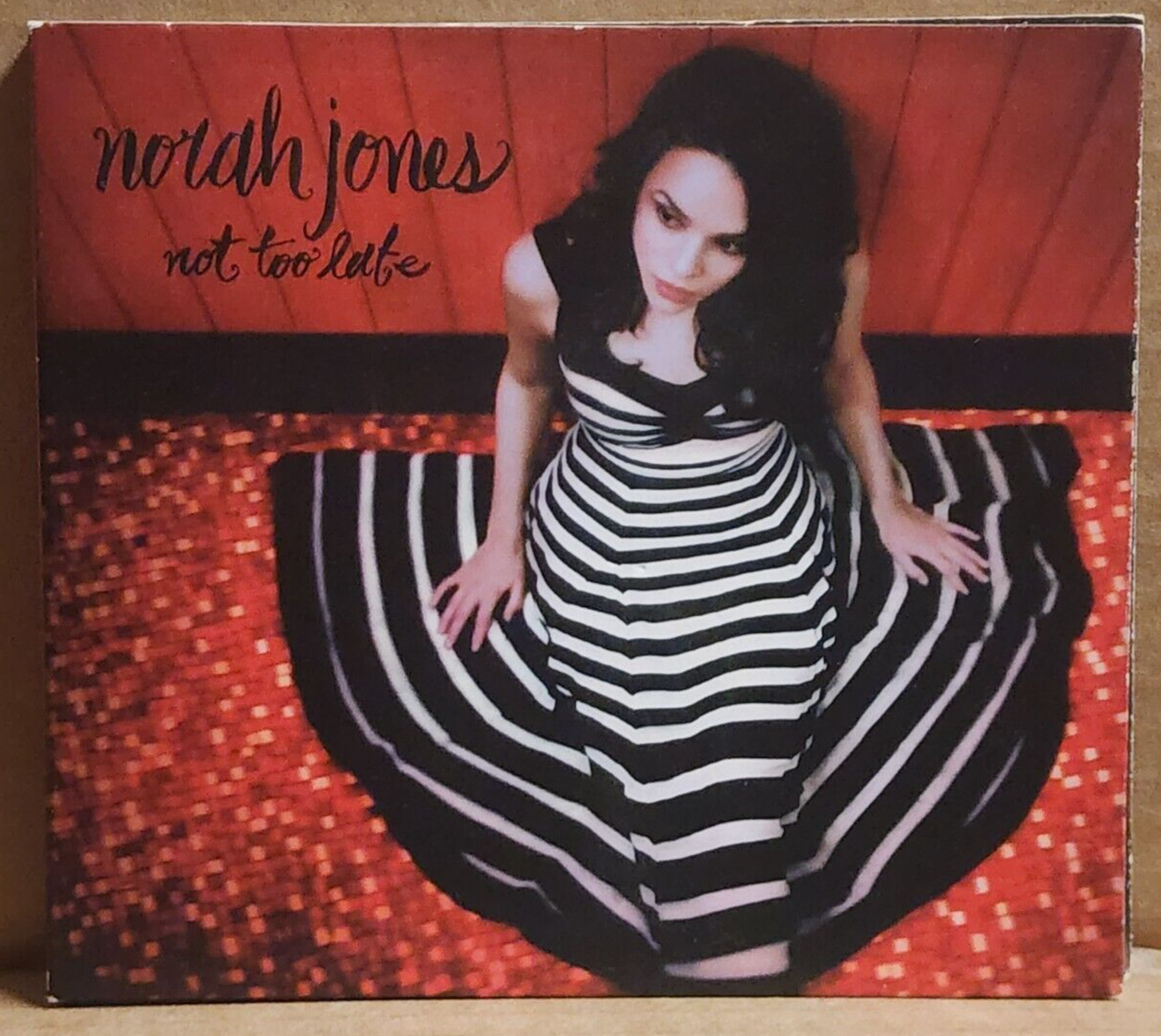 Nora, Nora Jones - Norah Jones - Not Too Late - Color Vinyl