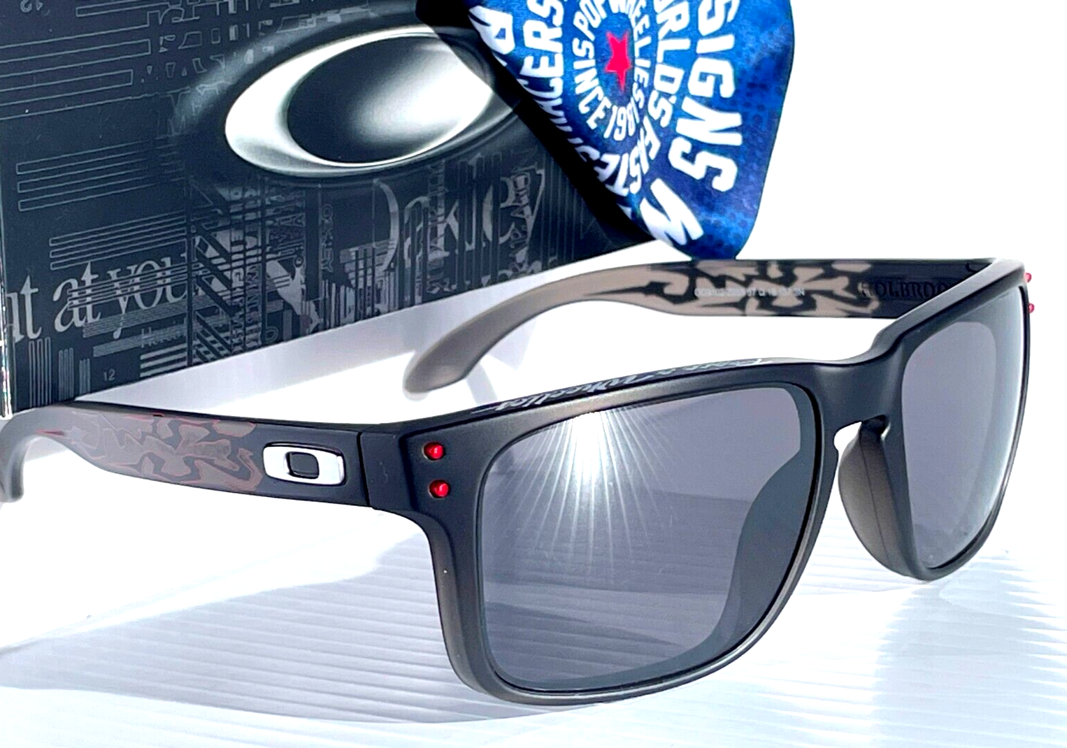Oakley HOLBROOK Troy Lee Designs FLAMES Black Fade PRIZM Oakley HOLBROOK Troy Lee Designs FLAMES Black Fade PRIZM