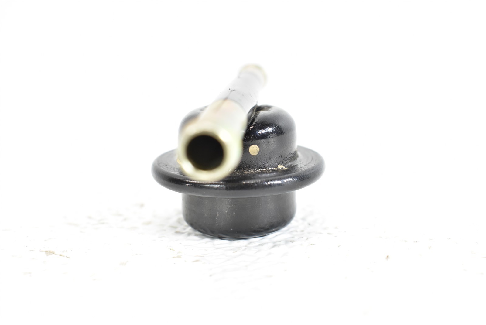 2005-2009 Subaru Legacy Outback XT Fuel Pressure Damper 05-09