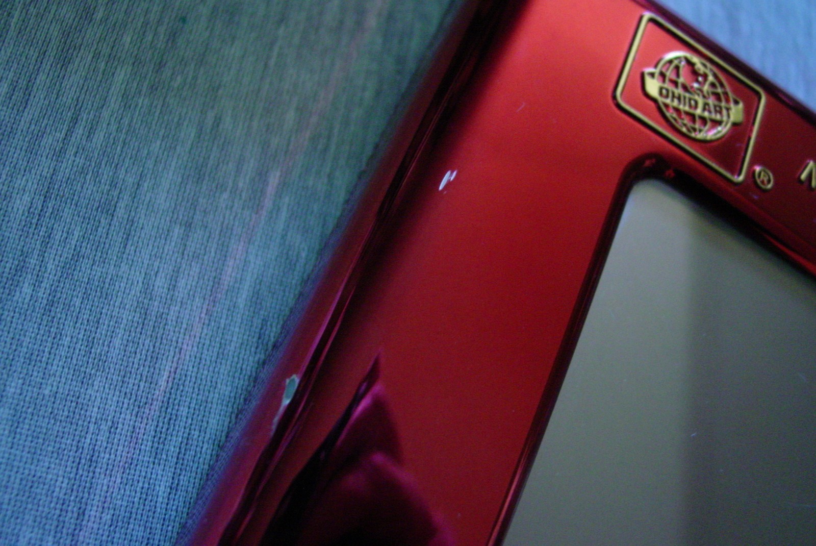 ETCH A SKETCH 100th Anniversary Collectors Edition in Collector Tin