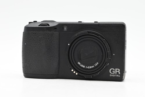 Ricoh GR DIGITAL Ⅱショット回数2000 中古】RICOH リコー GR DIGITAL II コンパクトデジタルカメラ