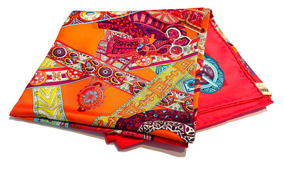 HERMES Paris  Le Songe de la Licorne  100% Silk Orange Pink Purple Scarf