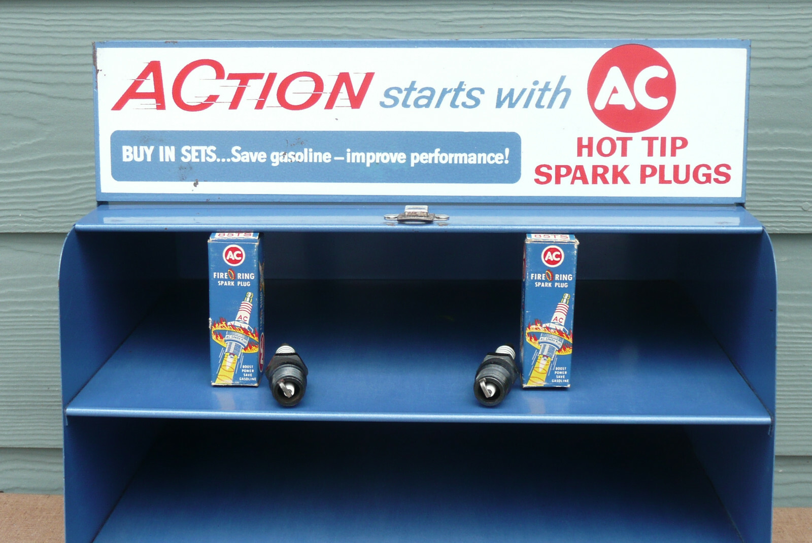 AC Hot Tip Spark Plugs Vintage Metal Cabinet Gas Station Store Display