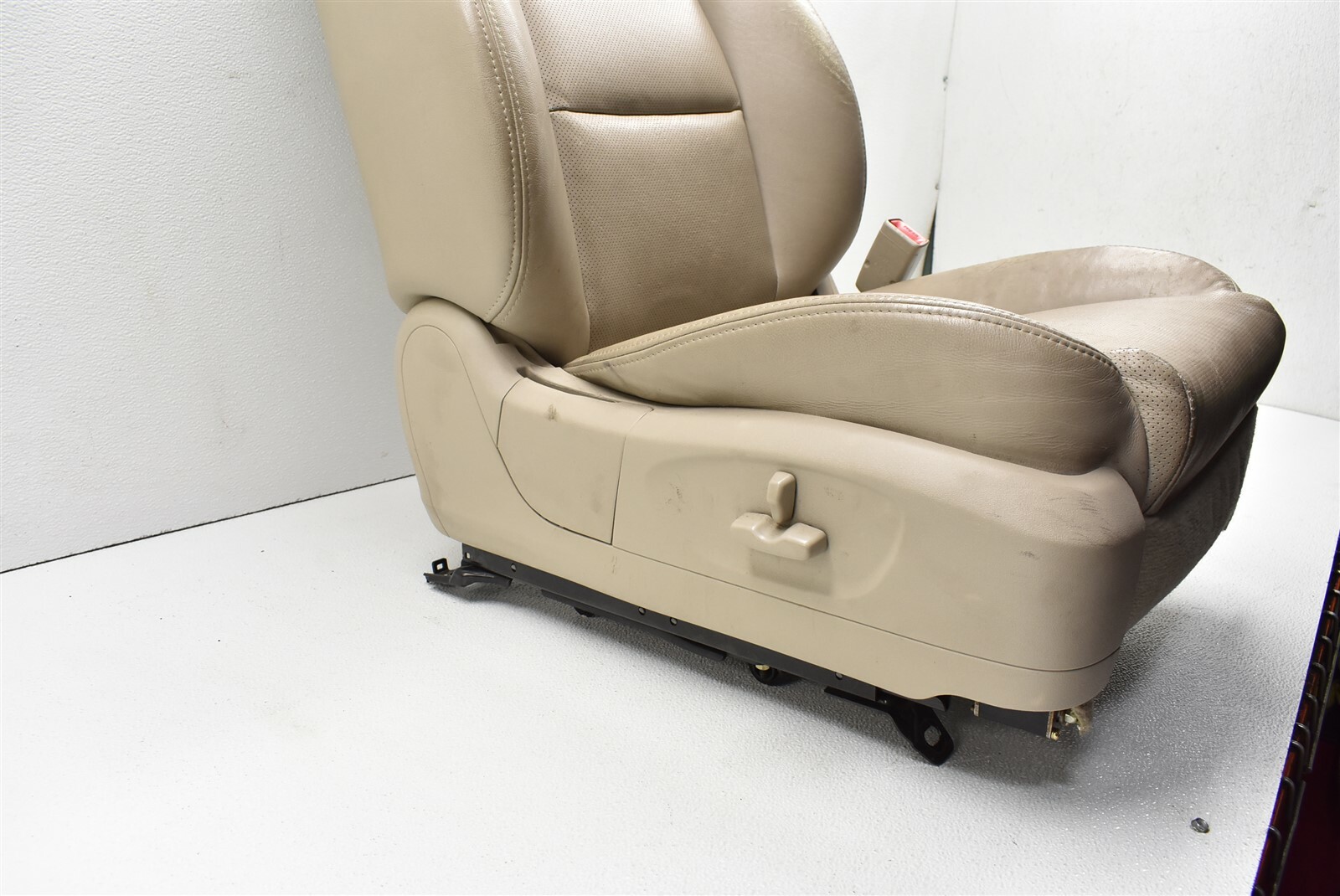 20052009 Subaru Legacy GT Sedan Seat Set Assembly Tan 0509 eBay