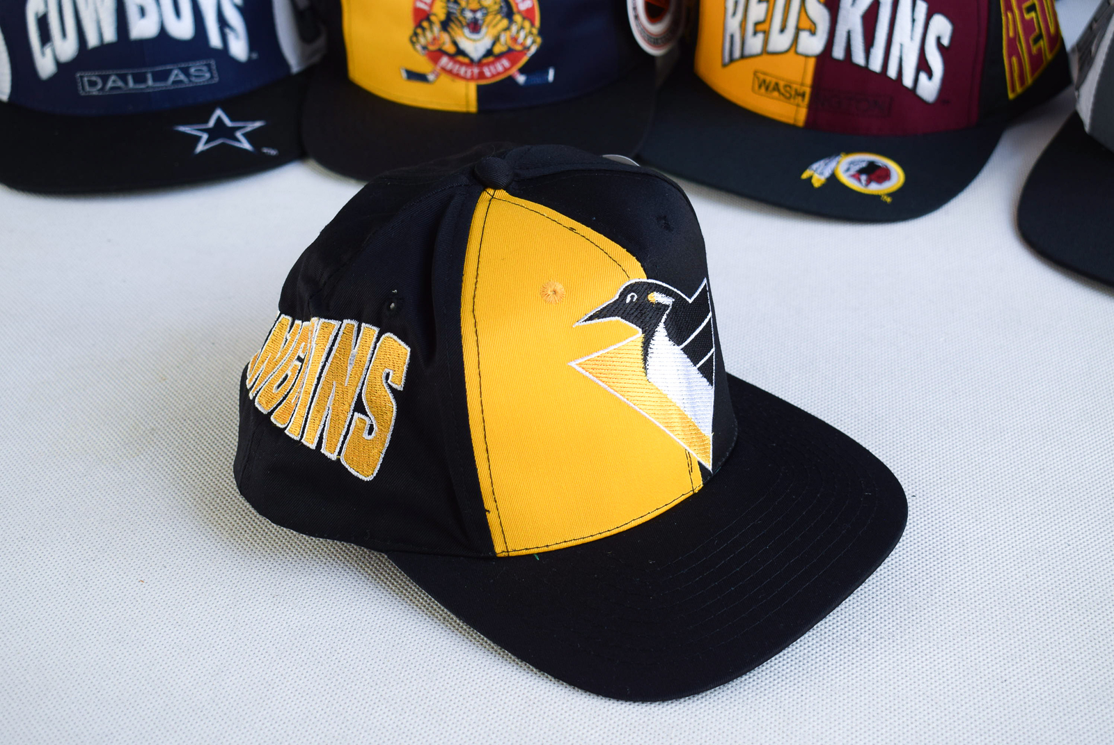 Los Angeles LA Kings Vintage NHL Team American Needle SnapBack Hockey Cap Hat | #1936347526