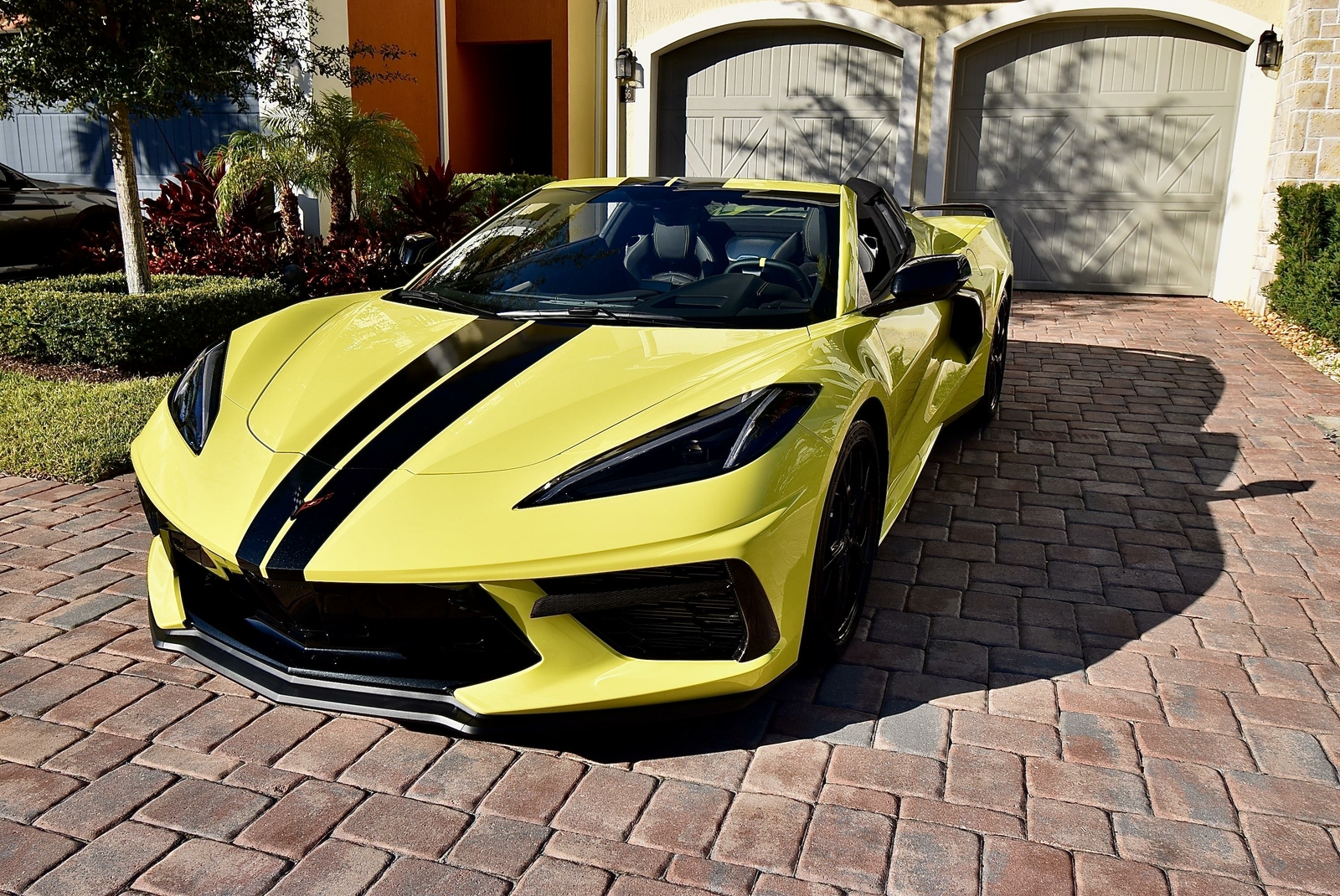 2020 Chevrolet Corvette Convertible 3lt Z51 Accelerate Yellow New