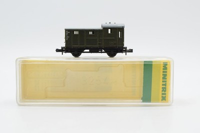 Minitrix N 51 3254 00 Packwagen/ Gepäckwagen 122 861 DB