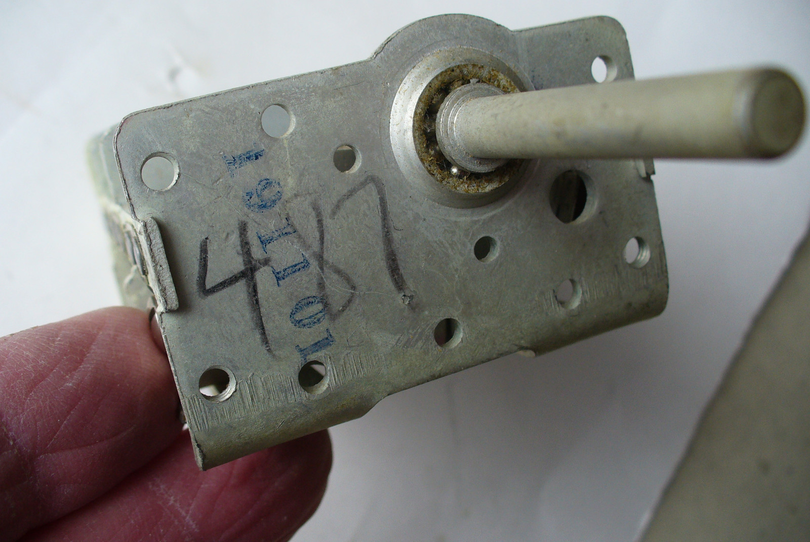 vintage radio tuner 19110  03019381