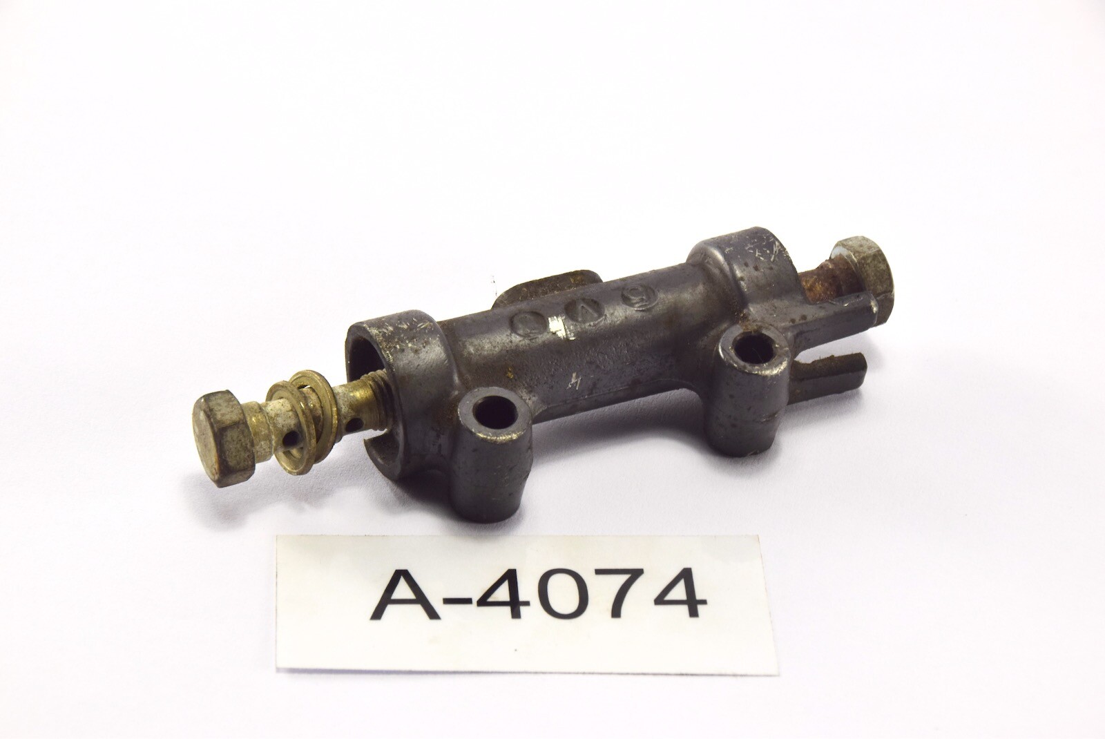 北南 Kawasaki Z 1100 ST KZT10A Bj 1982 - Front brake line distributor
