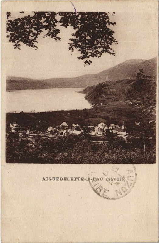 Cpa Aiguebelette-Le-Lac Vue Panoramiqe (1193081)