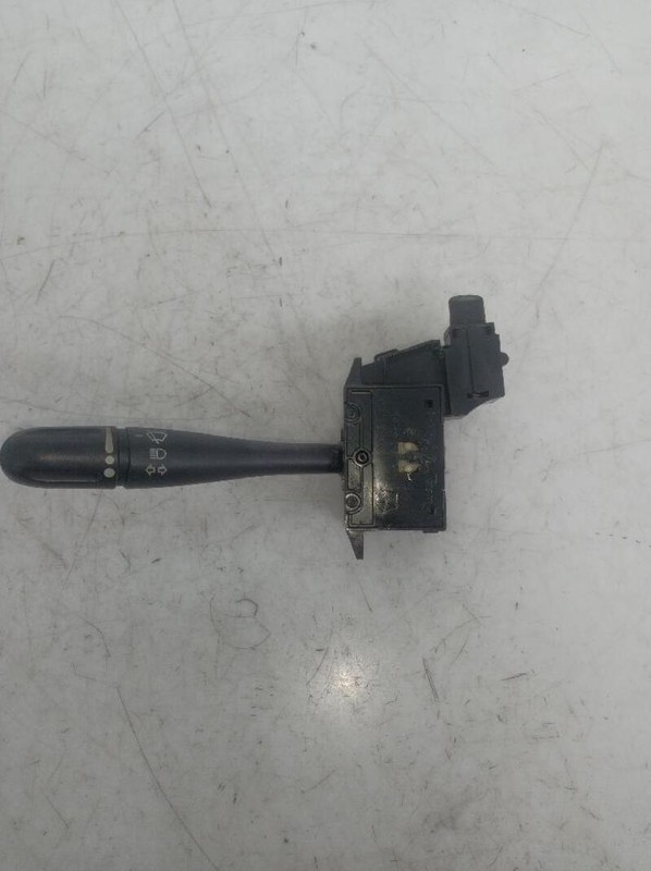 T 0A3398 wiper cleaning control for CHRYSLER VOYAGER (RG) 2001