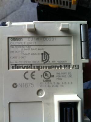Ein Gebraucht Omron CJ1W-OD231 Leistung Einheit