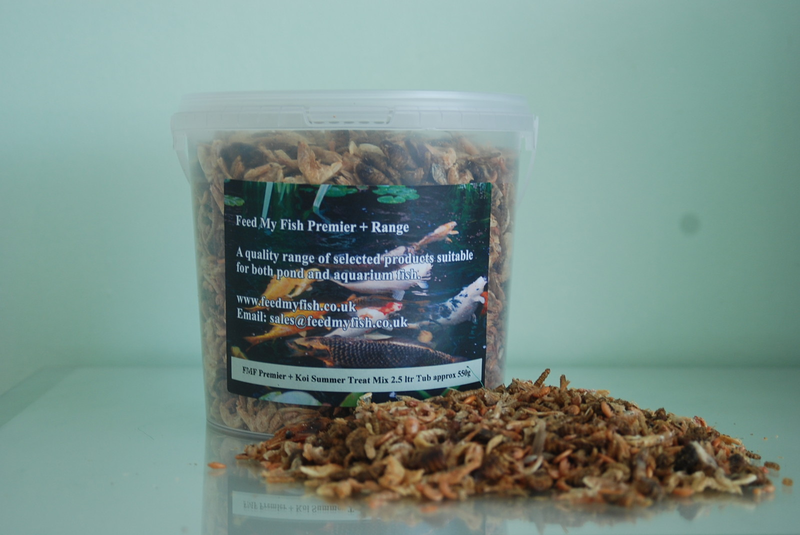 Koi Carp Fish Food Shrimp, Silkworm, Mealworm Treat Mix 5 ltr Tub