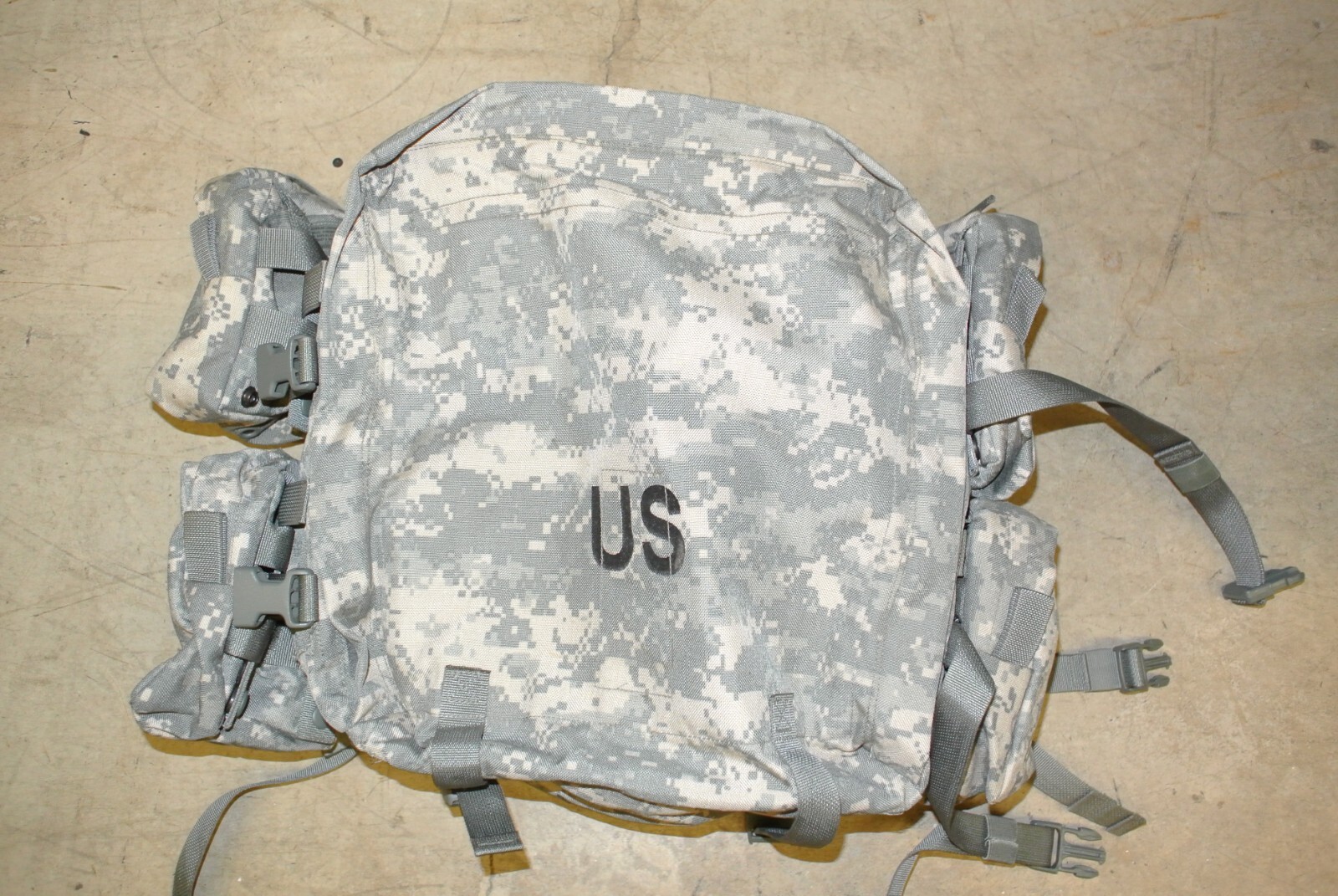 Us Army Medical Fabric remake bag 再構築 L2 Us Army Medical Fabric remake bag 再構築 L2 MINT UPCYCLED