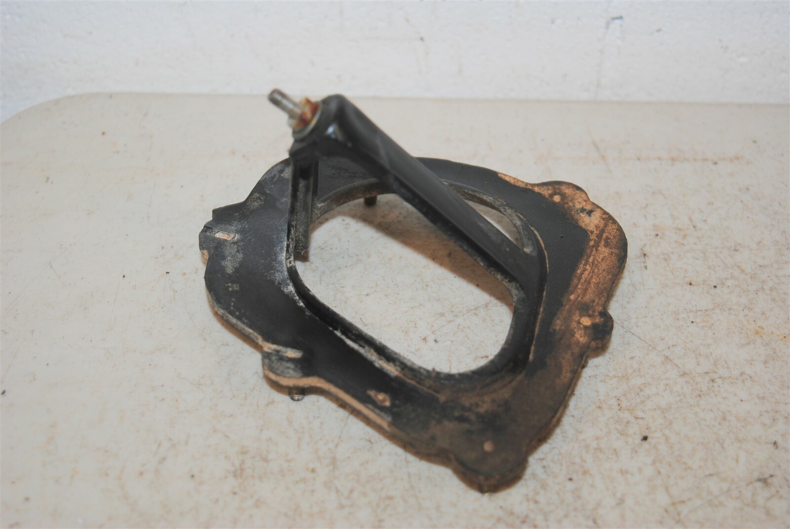 Yamaha YZ 80 Airbox Air Intake Filter Cage Ring Holder 22W