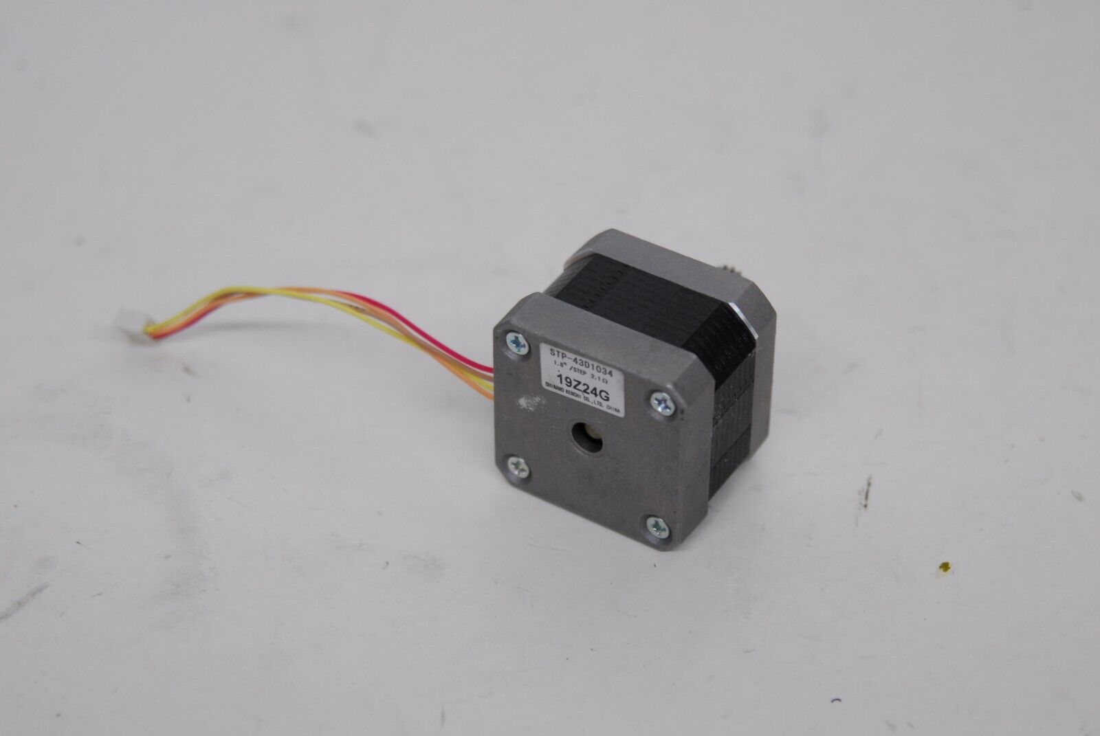 Shinano Kenshi STP-43D1034 12V Stepper Motor (19Z24G) | eBay Shinano Kenshi STP-43D1034 12V Stepper Motor (19Z24G) | eBay