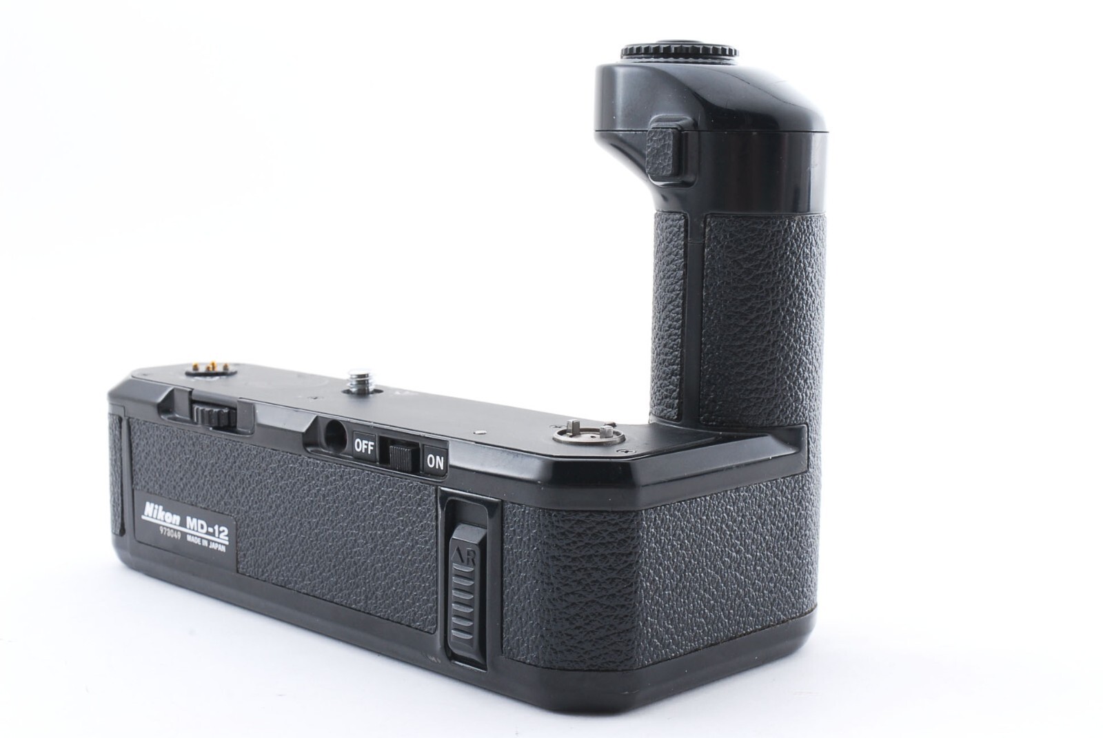 Nikon FE + モータードライブMD-12 Nikon MD-12 Motor Drive Unit -