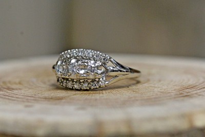 14Kt White Gold Vintage Diamond Ring Size 10