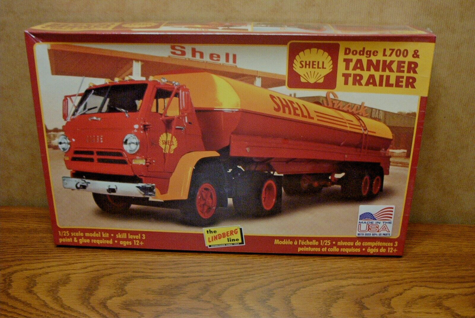 LINDBERG Dodge L700 & Tanker Trailer Model Kit #HL118 1:25