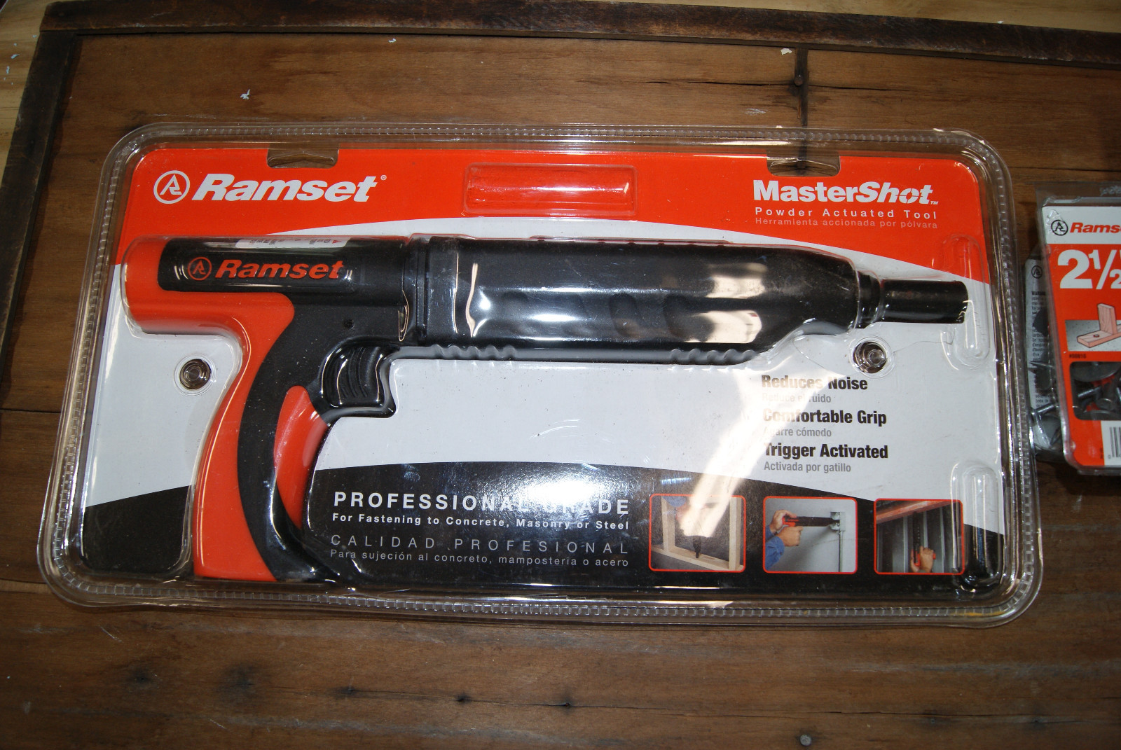 RAMSET MASTER SHOT POWDER FASTENING SYSTEM W/5 CTS 2-1/2