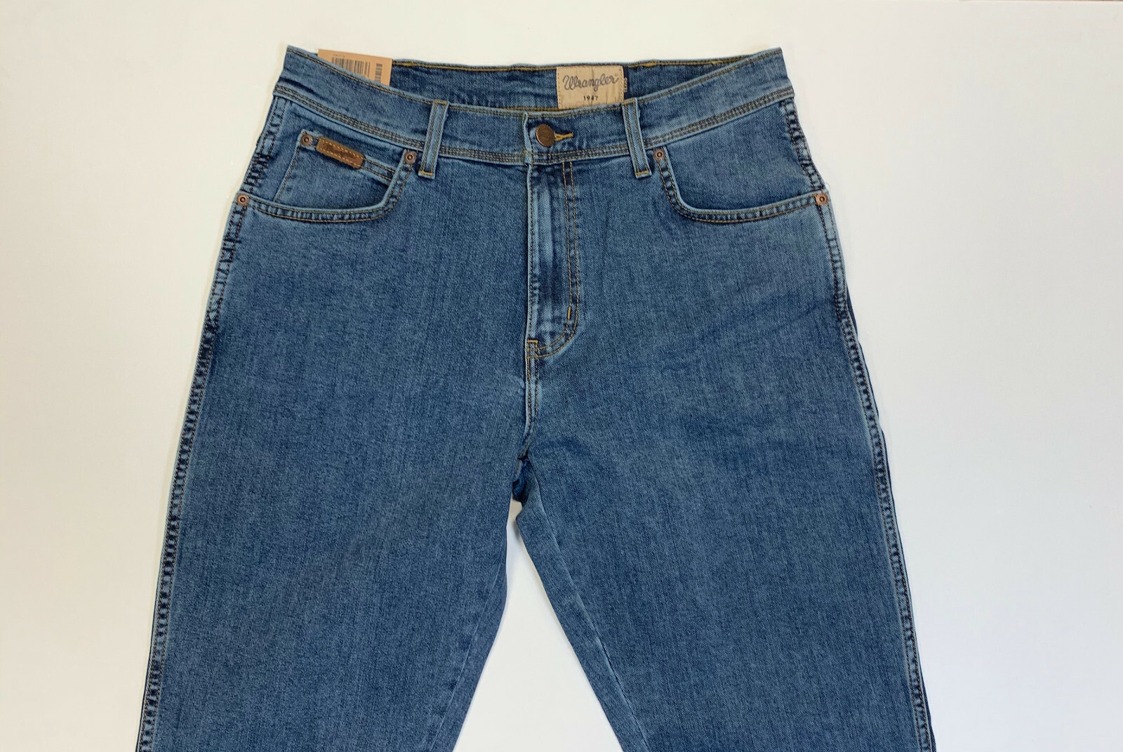 Wrangler Texas Regular Fit  Jeans -- Stone Wash - W12133010 Herren Stretch