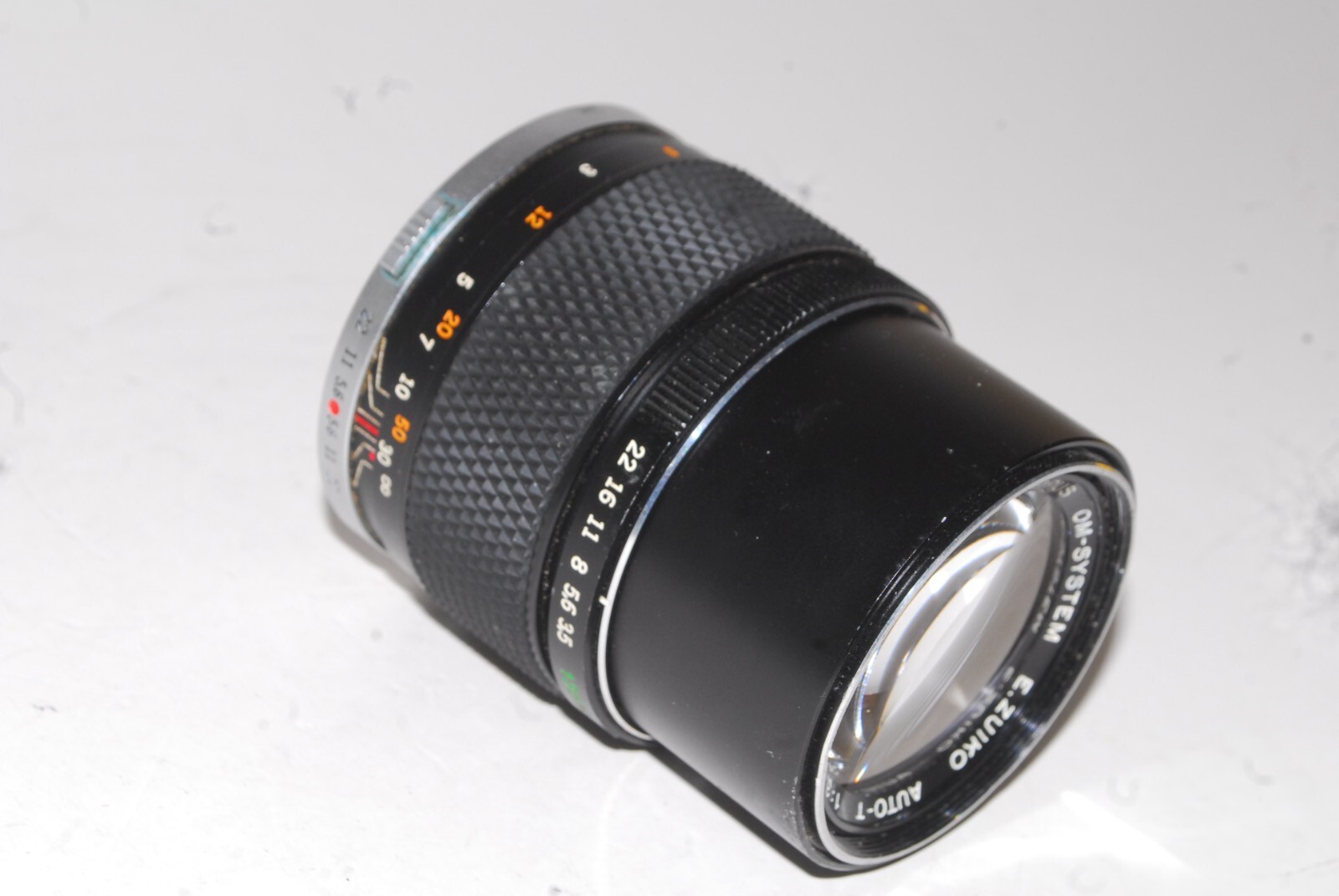 OLYMPUS OM ZUIKO AUTO-T 135mm F3.5 レンズ Olympus 135mm f3.5 E.Zuiko Auto-T - Lens – Kamerastore