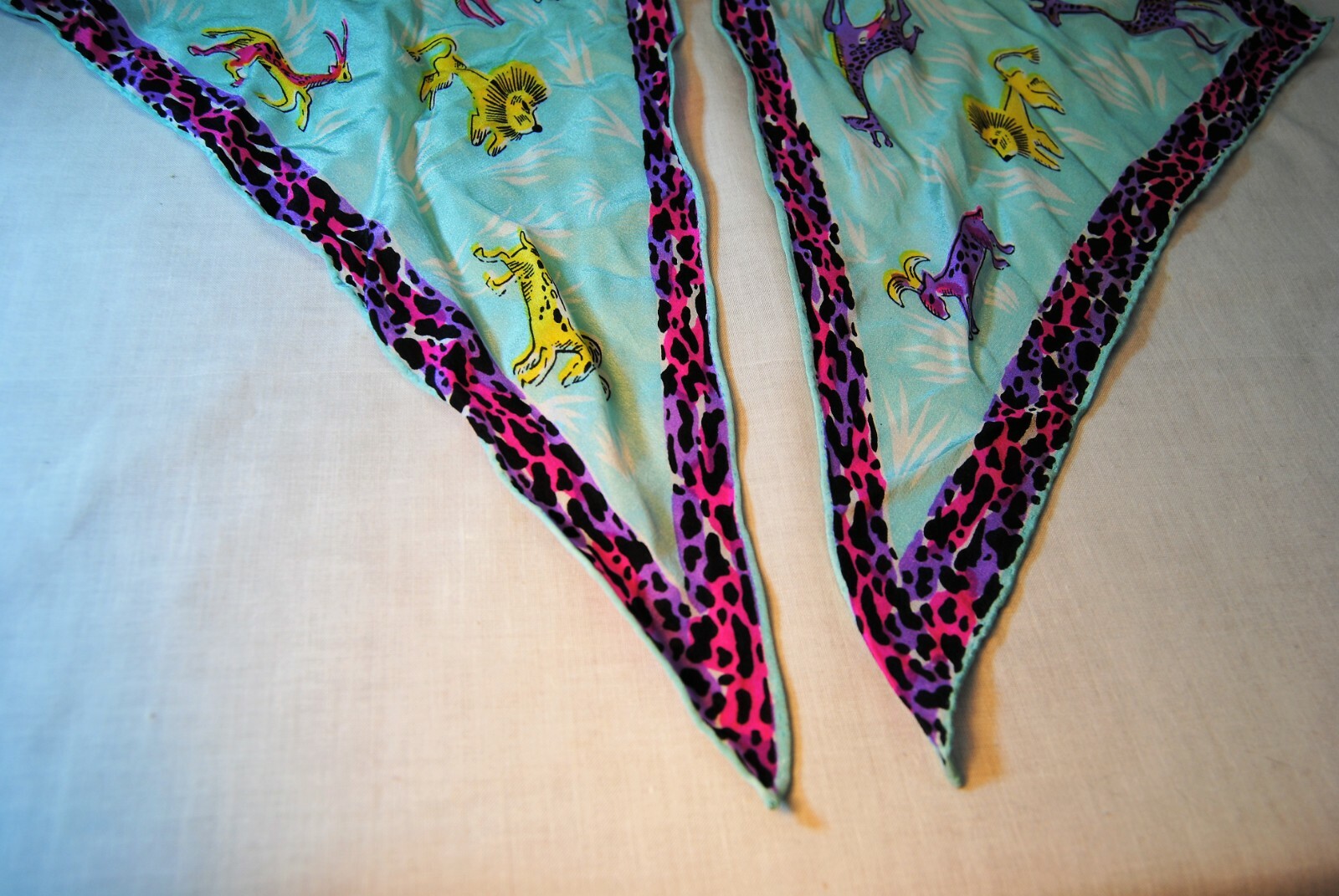 VTG Wingtip Silk Scarf Top Hit Baar & Beards Jungle Animals Aqua Pink Black