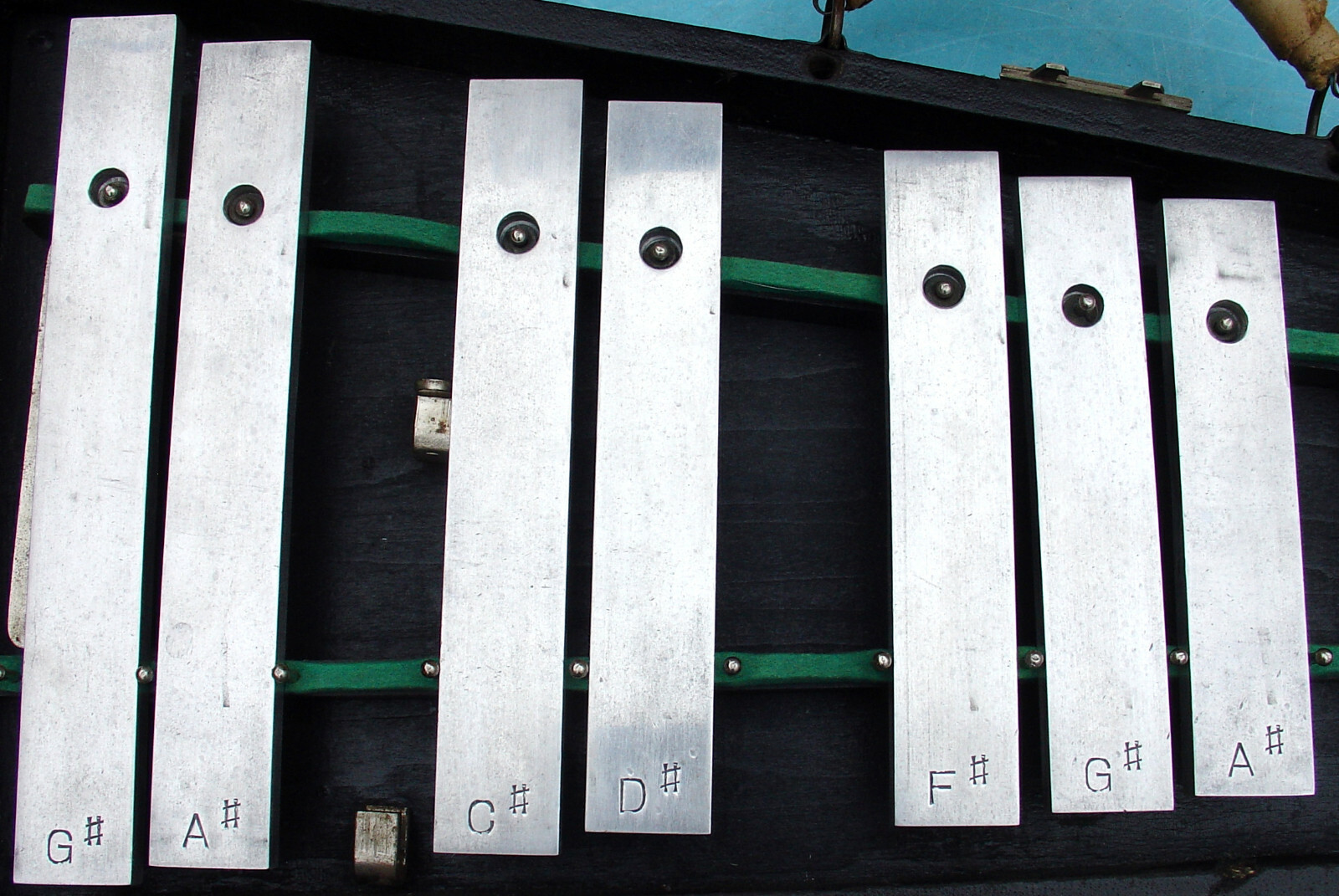 1920-30s Vintage LEEDY Orchestra Bells 1.25 Bars  2.5 octaves with origina case
