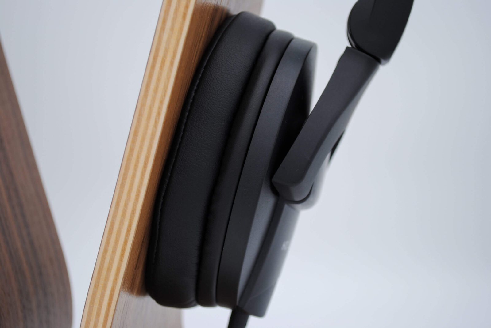 DEKONI AUDIO Ear Pads Midnight Series for the Sennheiser HD280 Series