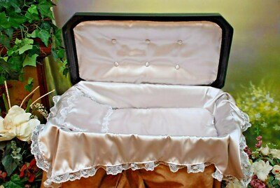 Newnak's- Small 18'' Deluxe Pet Casket Black/Silver