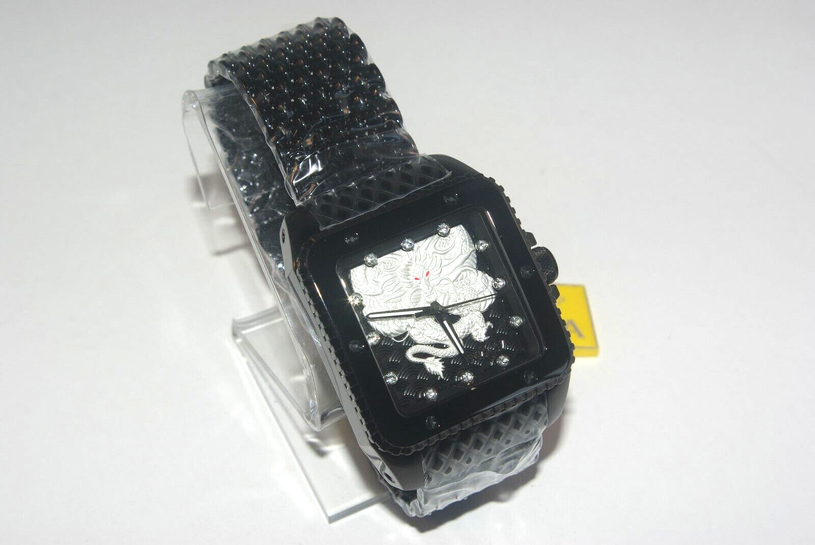 Pre-owned Invicta 28512 Cuadro Automatic With Sii Nh35a 24 Jewel Movement