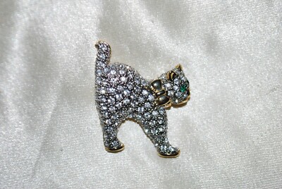 Fraidy Cat Life Pin Brooch Green Crystals Kitten Kitty Veterinarian Pet