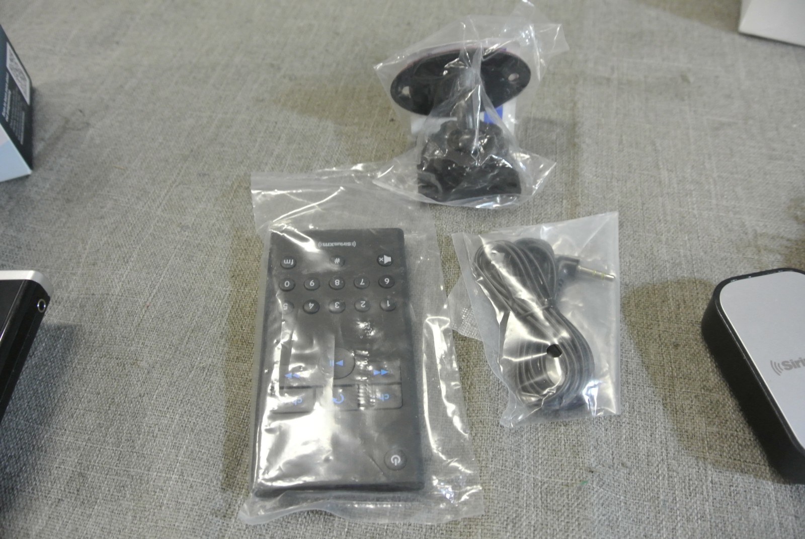 SIRIUSXM SXi1 LYNX RADIO KIT IN ORIGINAL BOX (99194-9) H