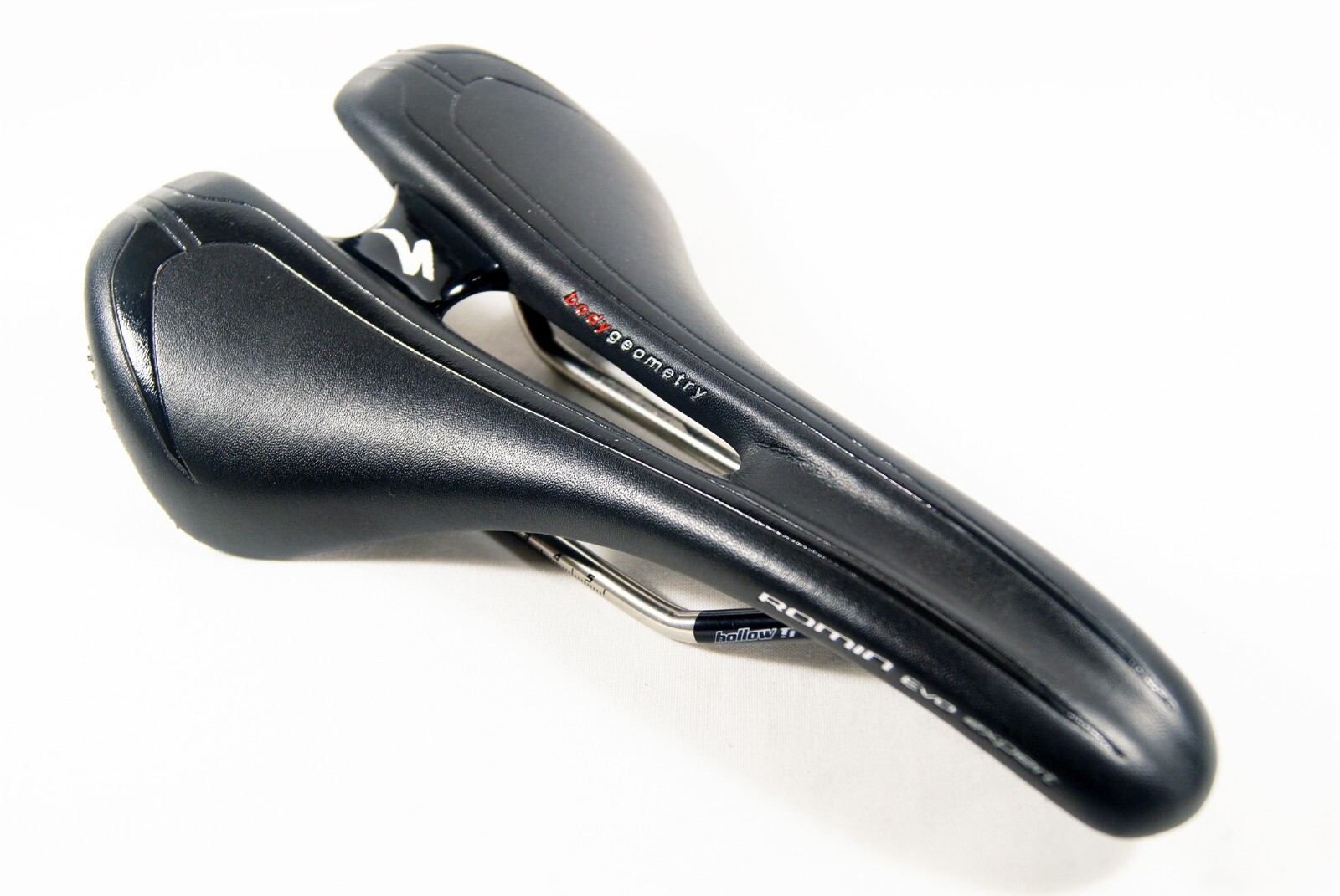 Specialized Ronin Evo Expert Road Bike Saddle Titanium Rails