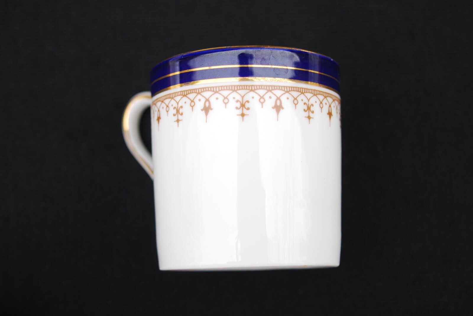 AYNSLEY LEIGHTON 1646 DEMITASSE CUPS & SAUCER ENGLAND