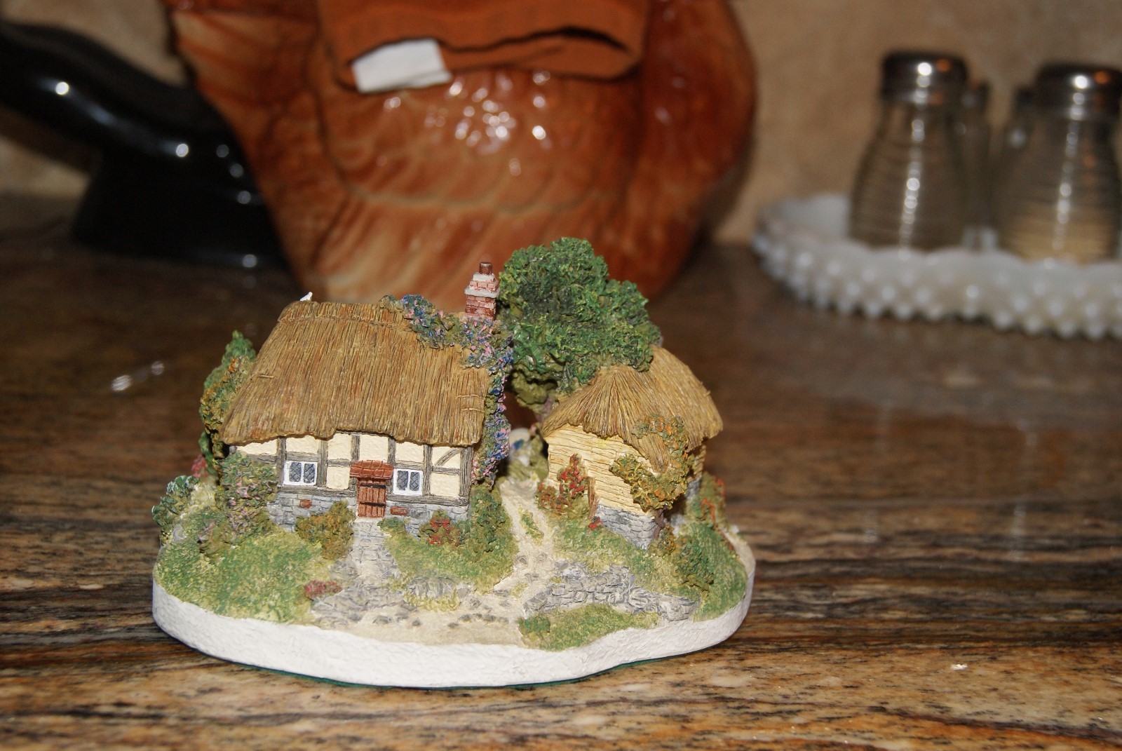 Danbury Mint The Village Smithy By Jane Hart Country Village Collection Mid 90's