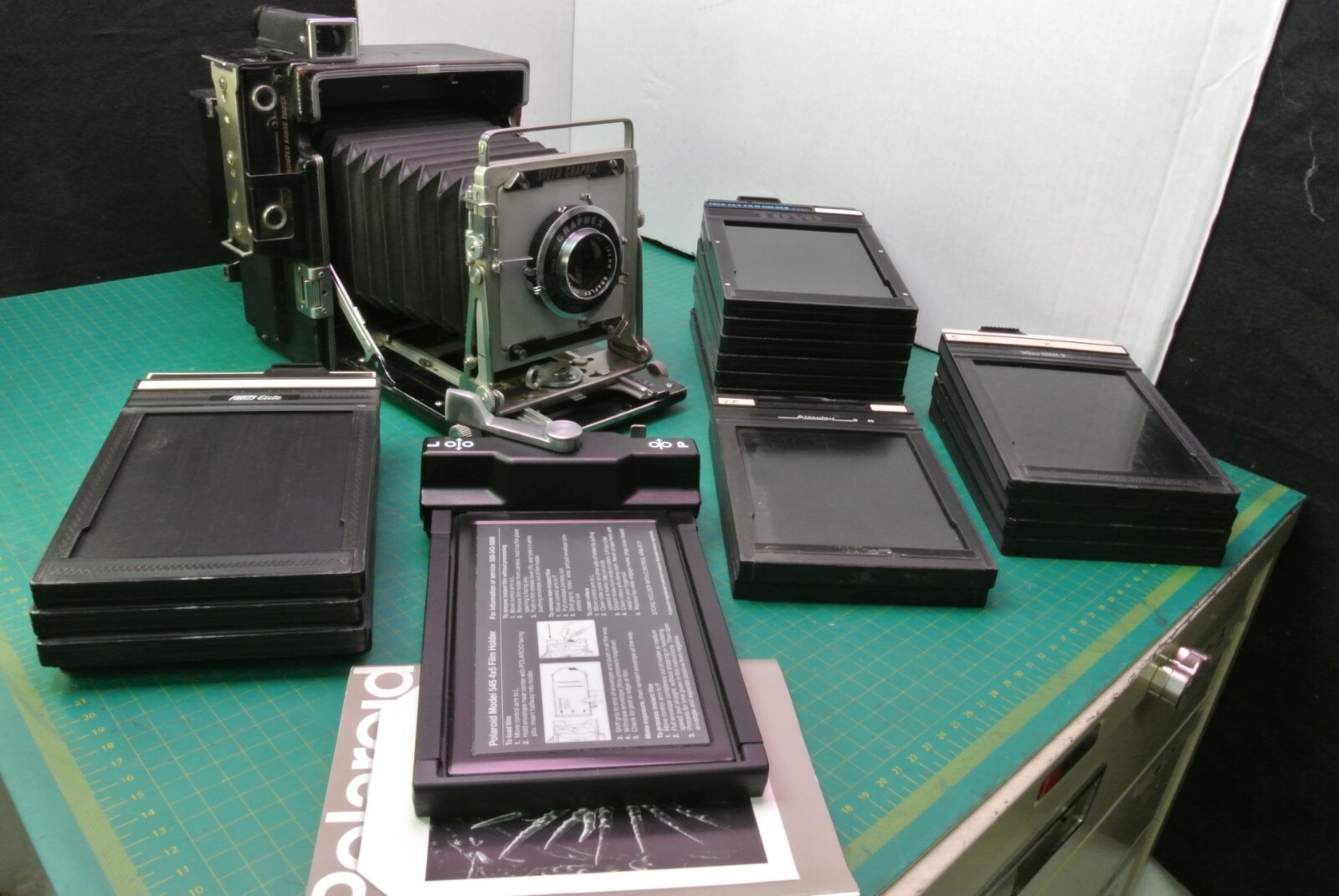 【ジャンク品】Graflex Speed graphic 中判カメラ Graflex Speed Graphic 2 1/4 x 3 1/4 Field Camera w/Tessar