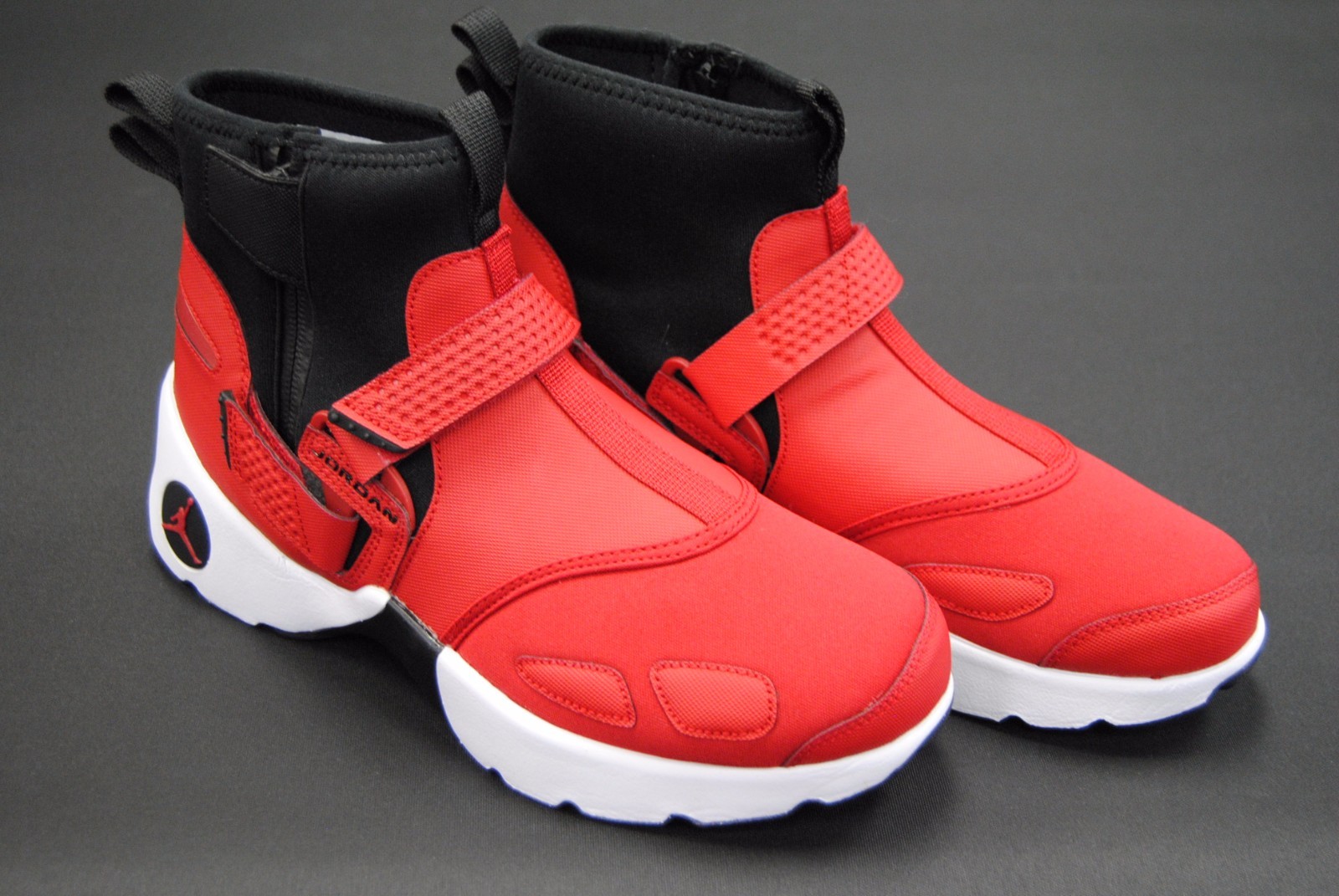 jordan trunner lx high red