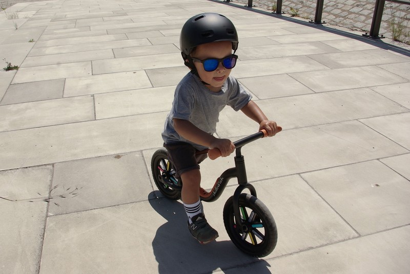 Chillafish Buzzi 10' Balance Bike for Kids 1.5 Years and Older, Lightweight Todd