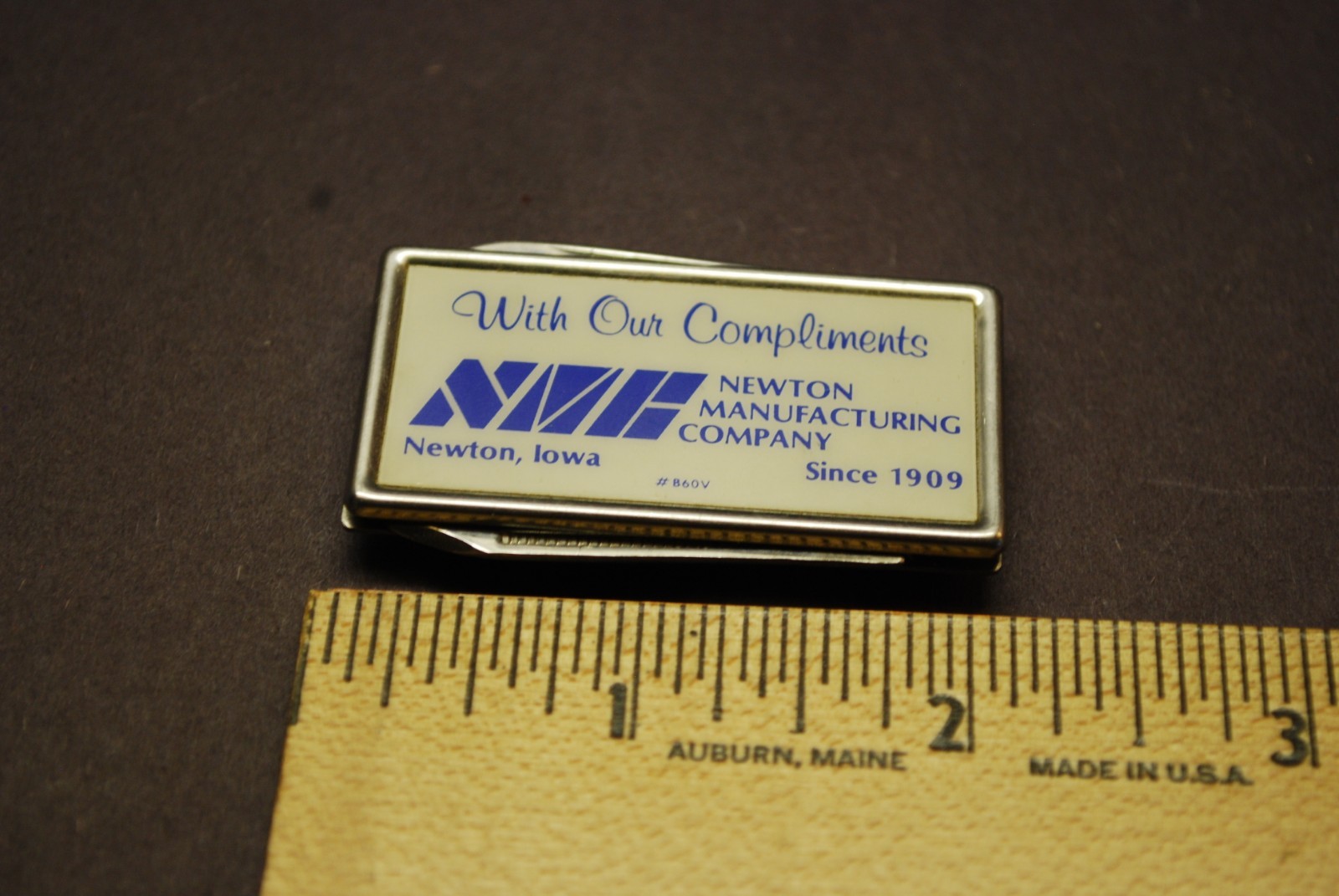 VINTAGE BARLOW B60 MONEY CLIP KNIFE; Newton Manufacturing Company, Newton Iowa