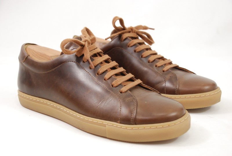 epaulet tennis trainer