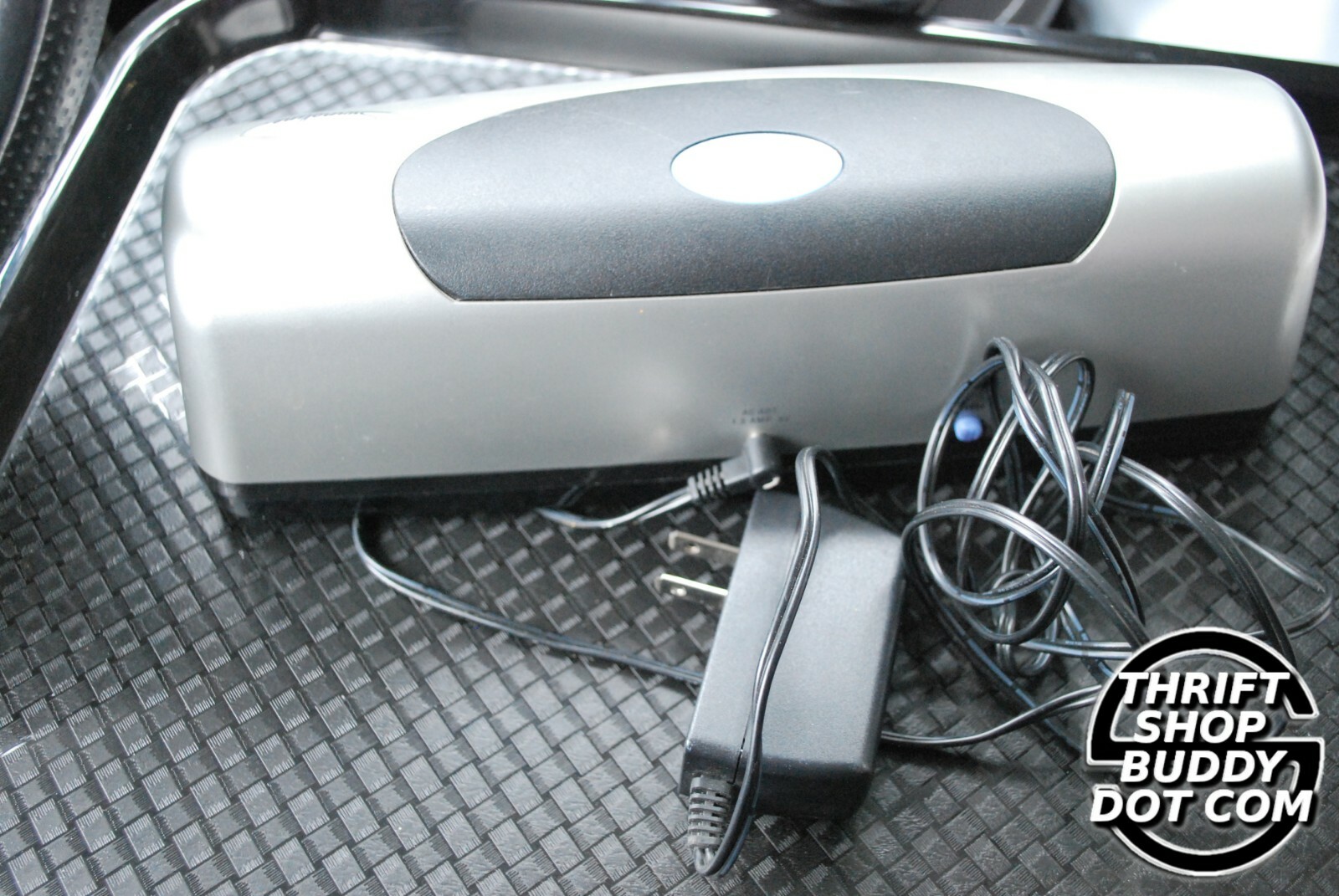 Swingline electric Paper Hole Punch 74515