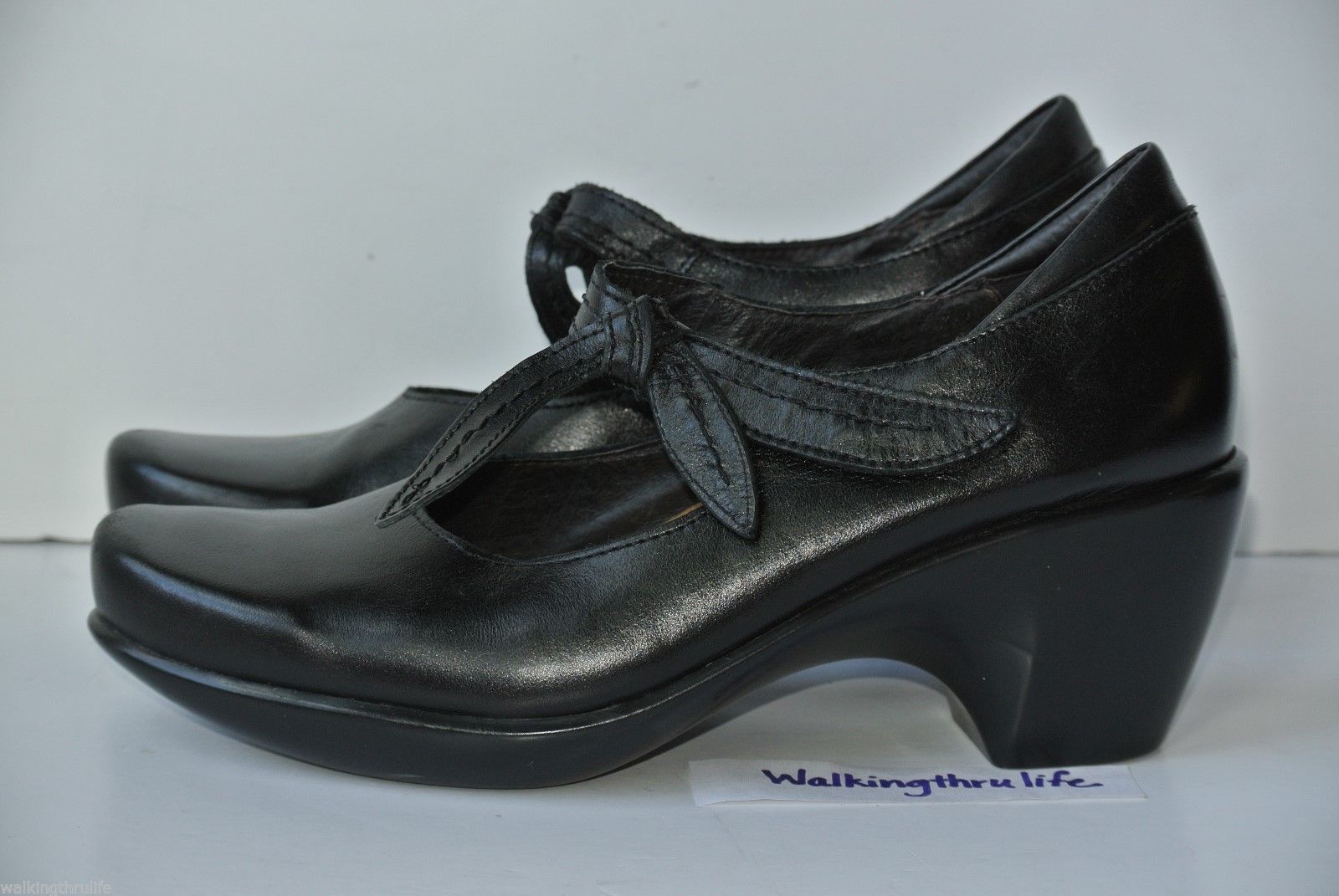 Naot Shoes for Women