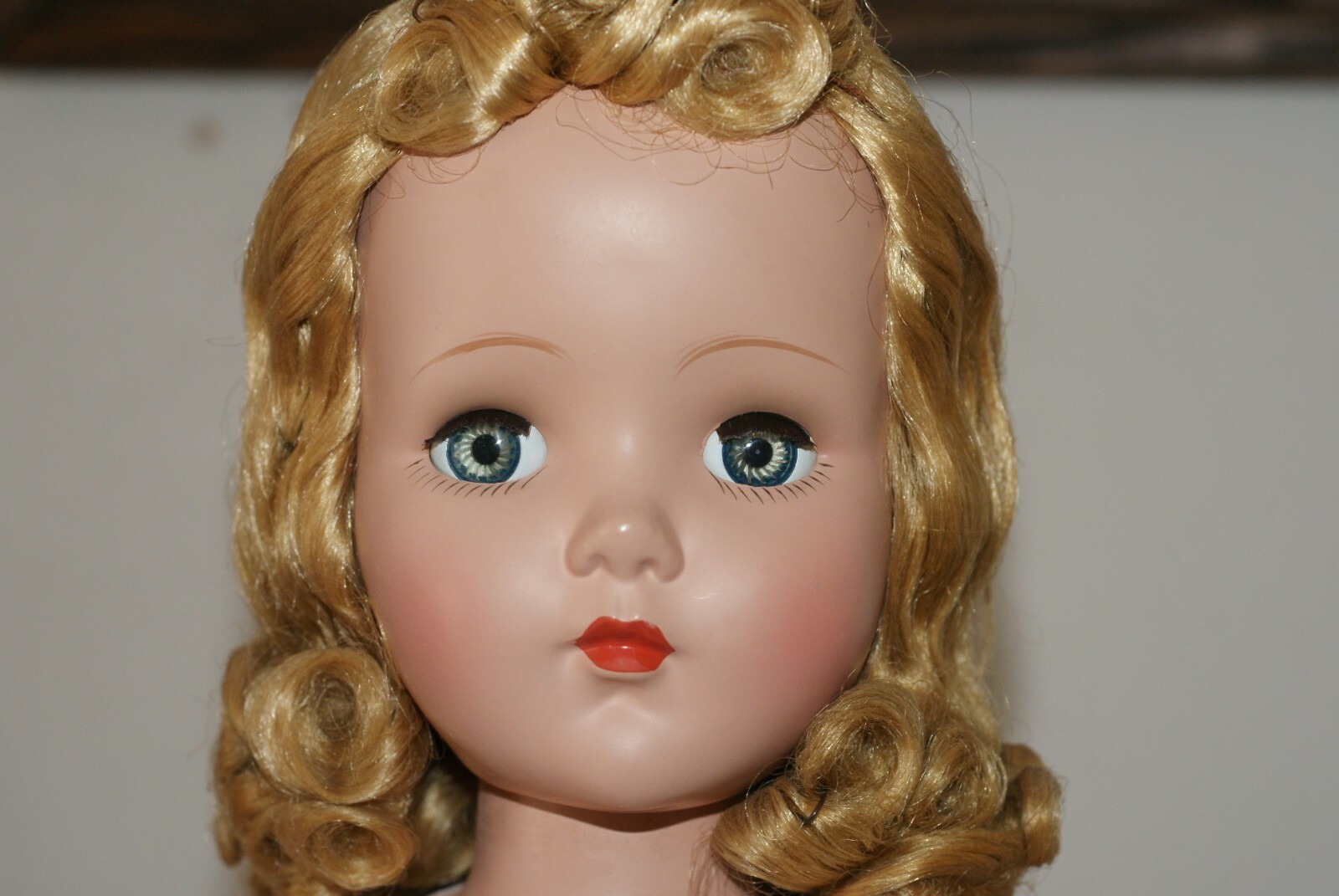 STUNNING!!! Vintage 20