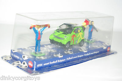 SIKU 4934 FUSSBAL SMART BELGIEN FOOTBALL SMART BELGIUM MINT BOXED
